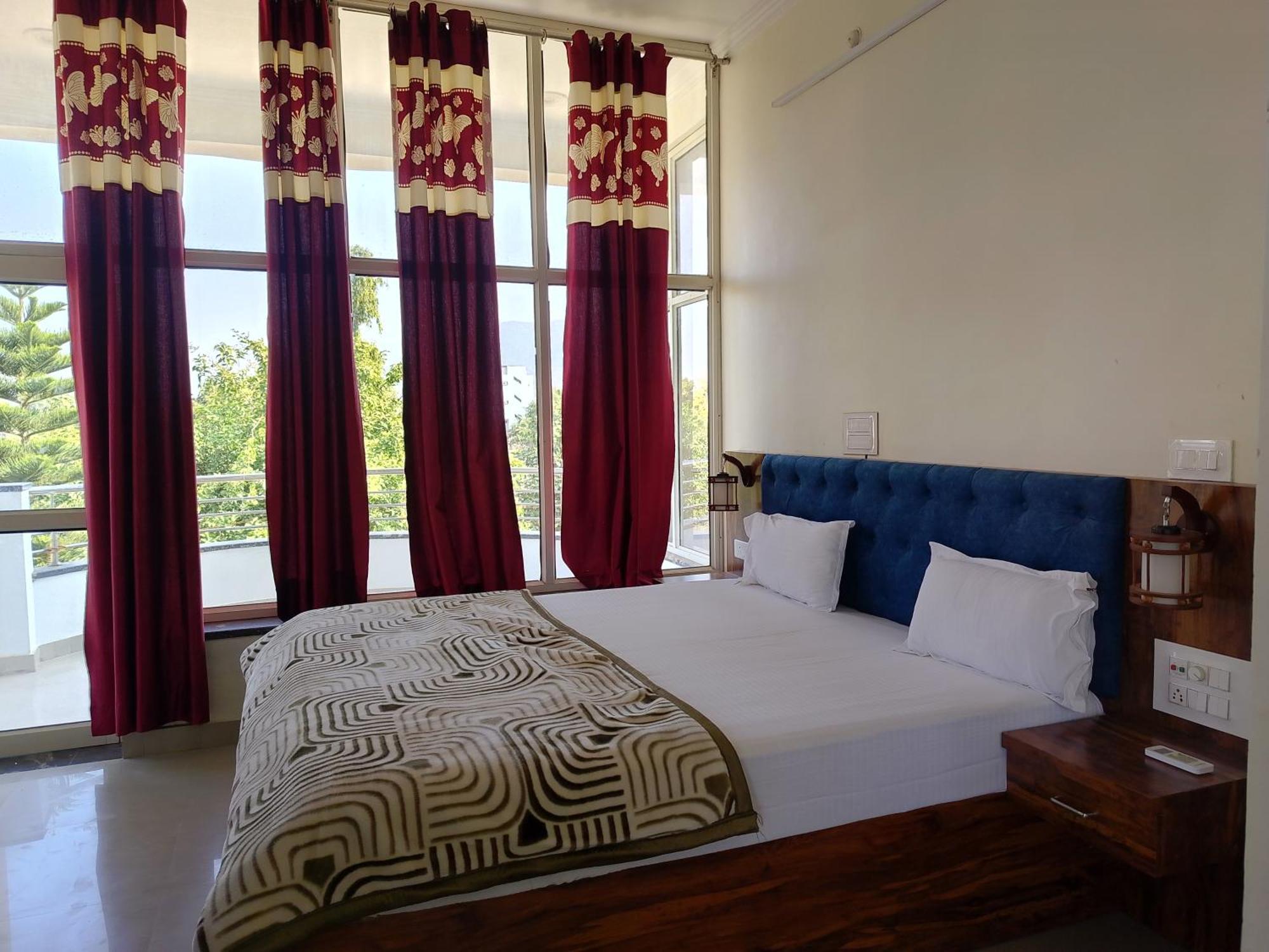 Hotel Divine Palace Pushkar Exterior foto